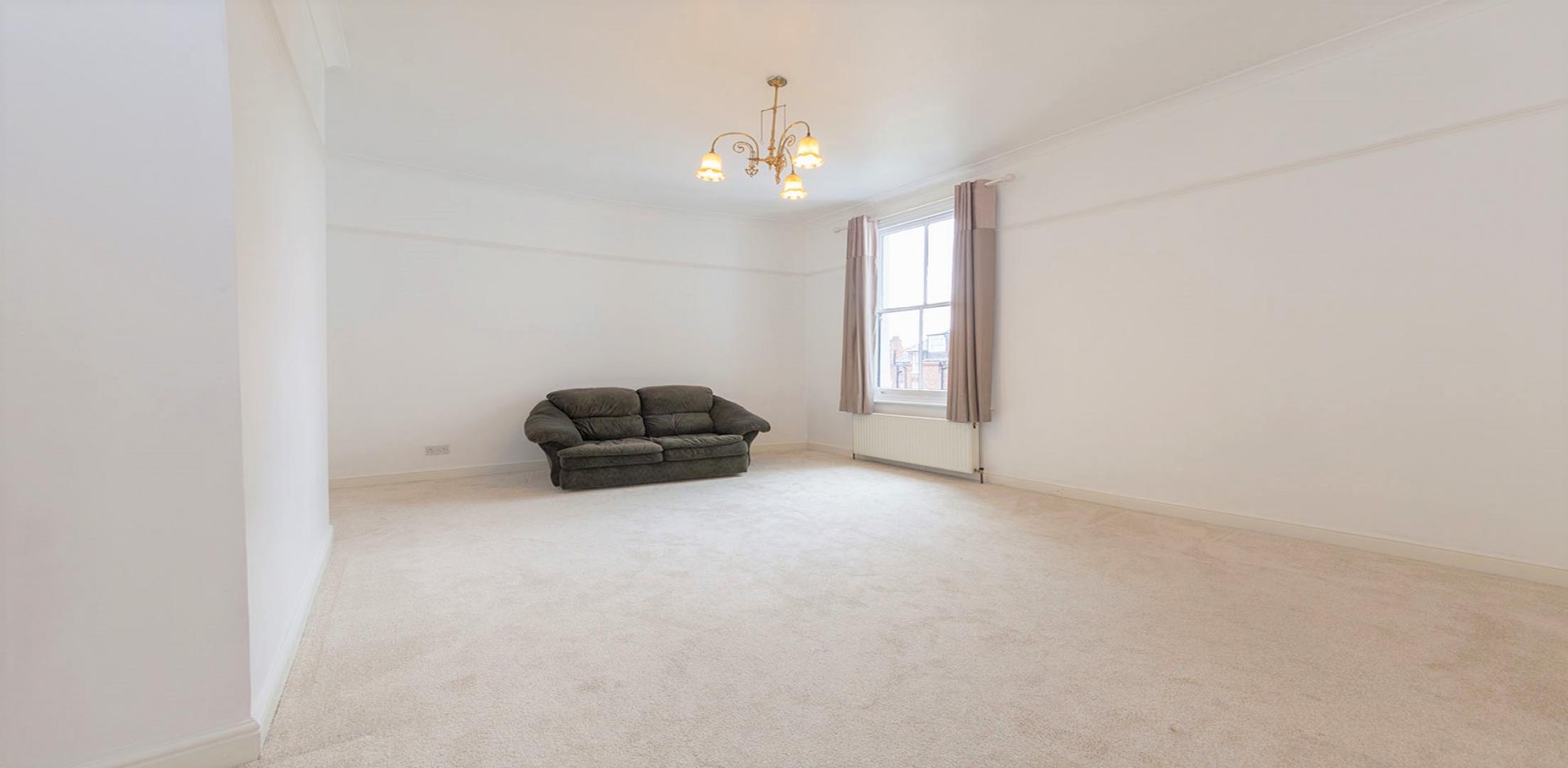 			3 Bedroom, 1 bath, 1 reception Flat			 Mill Lane, West Hampstead, WEST HAMPSTEAD